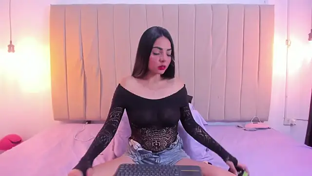 escar let online show from 23, 4, 2026