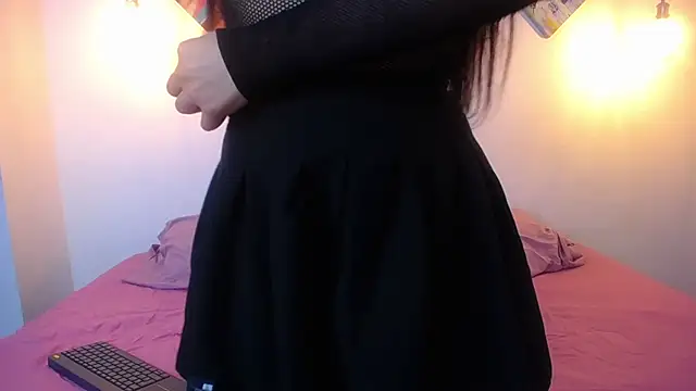 Snapshot of escar_let chatting on 14, 11, 2025 escar let online show from 14, 11, 2025