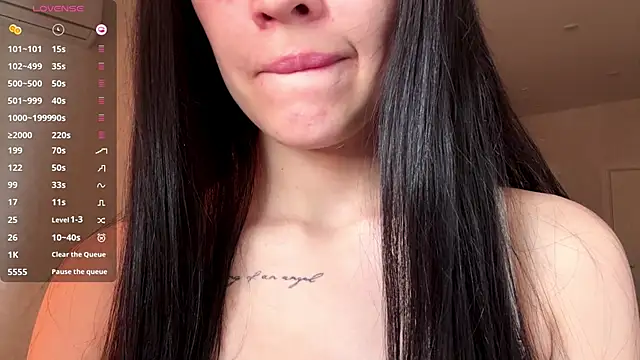 AuraJefcoat online show from 4, 4, 2026