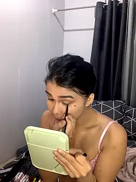 AngelHille online show from 26, 10, 2025