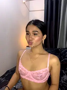 AngelHille online show from 22, 10, 2025