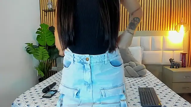 Snapshot of Roseaurora chatting on 19, 11, 2025 Roseaurora online show from 19, 11, 2025