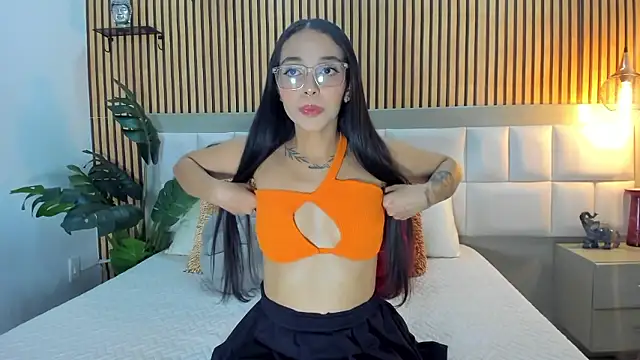 Roseaurora online show from 14, 1, 2026