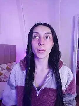 Snapshot of Laia_and_Damian chatting on 27, 11, 2025 Laia and Damian online show from 27, 11, 2025