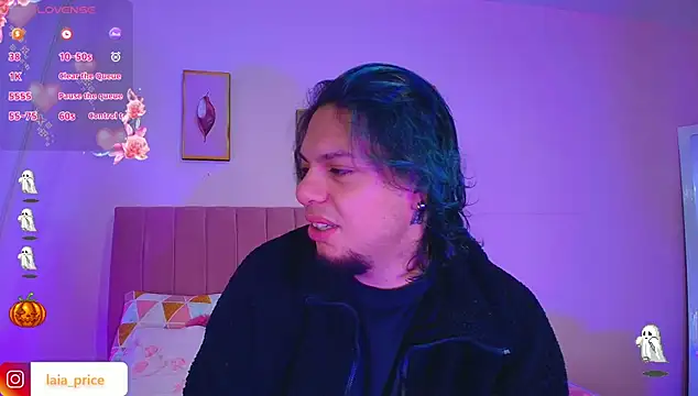 Snapshot of Laia_and_Damian chatting on 30, 10, 2025 Laia and Damian online show from 30, 10, 2025