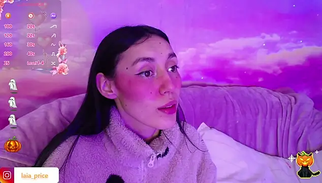 Snapshot of Laia_and_Damian chatting on 31, 10, 2025 Laia and Damian online show from 31, 10, 2025