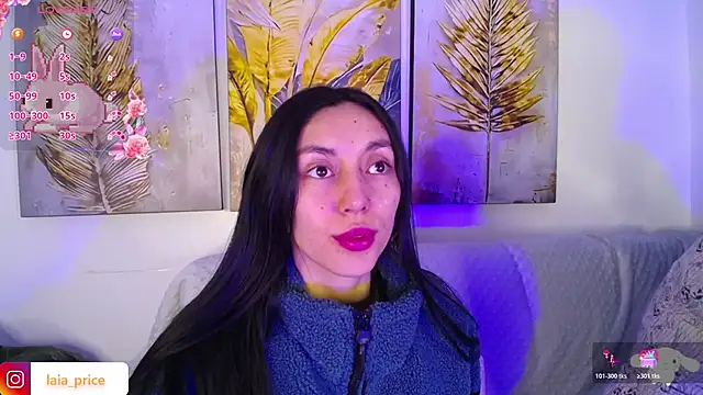 Snapshot of Laia_and_Damian chatting on 11, 11, 2025 Laia and Damian online show from 11, 11, 2025