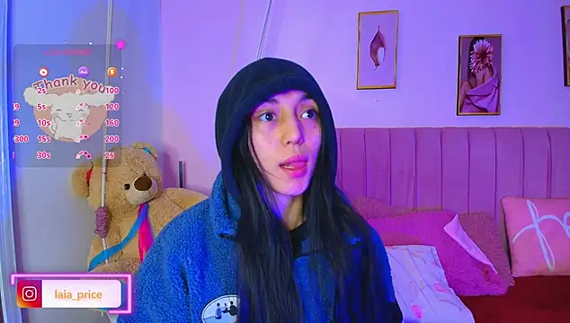 Snapshot of Laia_and_Damian chatting on 29, 11, 2025 Laia and Damian online show from 29, 11, 2025