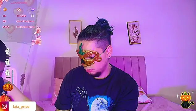 Snapshot of Laia_and_Damian chatting on 31, 10, 2025 Laia and Damian online show from 31, 10, 2025