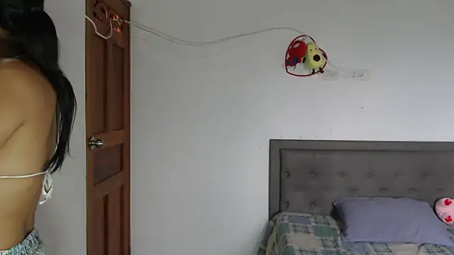 Celestte Dior online show from 13, 11, 2025