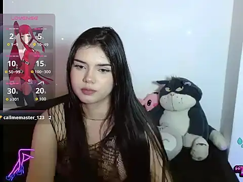 Snapshot of Emma_yui19 chatting on 8, 10, 2025 Emma yui19 online show from 8, 10, 2025
