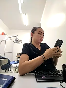 Madisson-04  online show from 21, 10, 2025