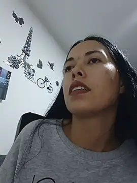 MiaForever1 online show from 15, 7, 2026