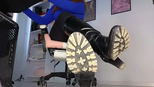 CruelSiren online show from 22, 3, 2026