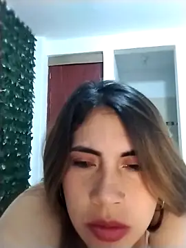 Snapshot of Camila_latina_0 chatting on 22, 9, 2025 Camila latina 0 online show from 22, 9, 2025