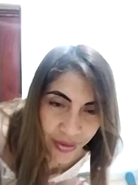Snapshot of Camila_latina_0 chatting on 15, 11, 2025 Camila latina 0 online show from 15, 11, 2025
