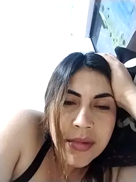 Snapshot of Camila_latina_0 chatting on 17, 9, 2025 Camila latina 0 online show from 17, 9, 2025