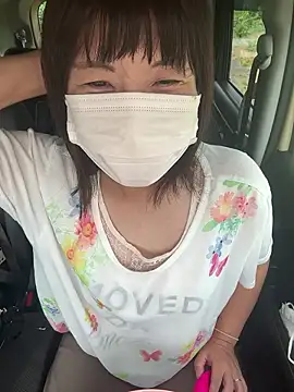 Snapshot of hanachan_001 chatting on 8, 10, 2025 hanachan 001 online show from 8, 10, 2025