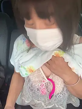 Snapshot of hanachan_001 chatting on 15, 10, 2025 hanachan 001 online show from 15, 10, 2025