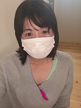 Snapshot of hanachan_001 chatting on 6, 11, 2025 hanachan 001 online show from 6, 11, 2025