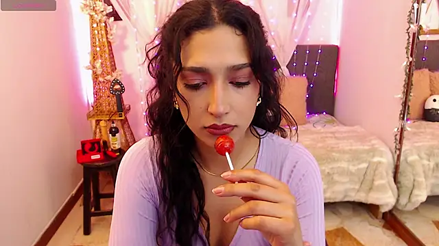 Cleofox  online show from 19, 11, 2025