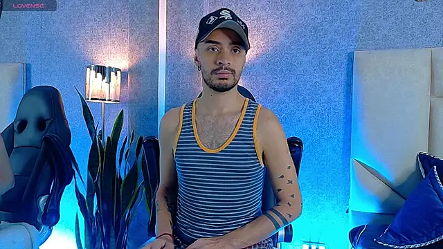 Snapshot of HairyDiamond_ chatting on 26, 9, 2025 HairyDiamond online show from 26, 9, 2025