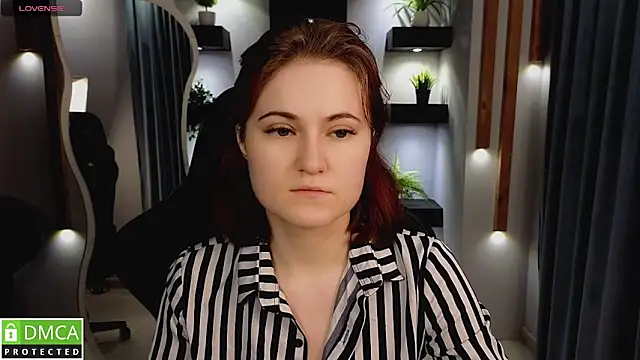 Roxy foxi online show from 20, 10, 2025