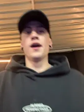 Sebas maverick online show from 16, 4, 2026