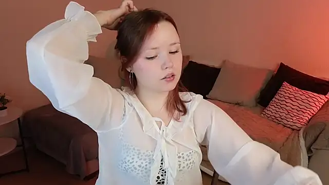 Sweetie Hope online show from 4, 4, 2026