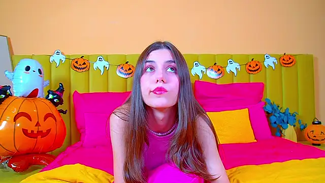 ArianaAllens online show from 24, 10, 2025