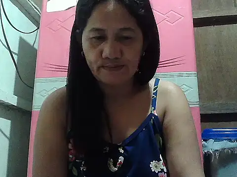 hotmama 063 online show from 27, 9, 2025