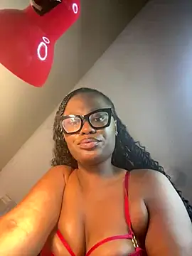 Moonzy77 online show from 18, 10, 2025