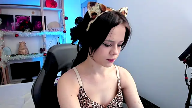 Sima Wendy online show from 22, 12, 2025