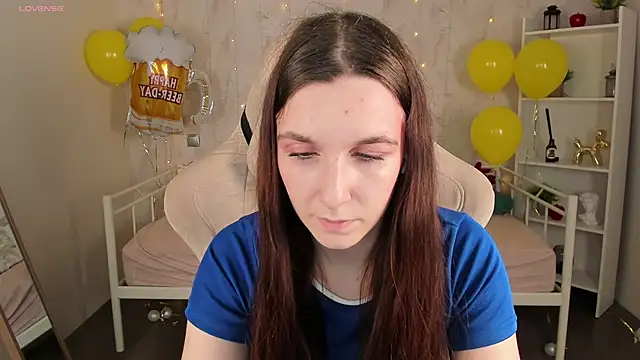Miss   Eva online show from 30, 9, 2025