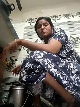 LUCKY cut online show from 17, 3, 2026