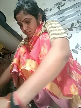 LUCKY cut online show from 3, 4, 2026