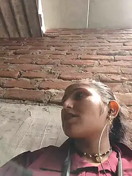 Snapshot of LUCKY_cut chatting on 12, 7, 2026 LUCKY cut online show from 12, 7, 2026