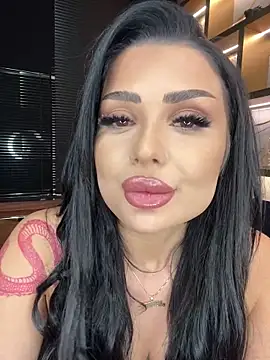 KylieKroftt online show from 18, 2, 2026