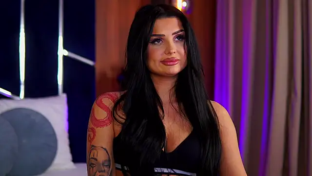 KylieKroftt online show from 7, 2, 2026