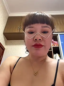 Snapshot of Xinlan-Asia chatting on 28, 10, 2025 Xinlan-Asia online show from 28, 10, 2025