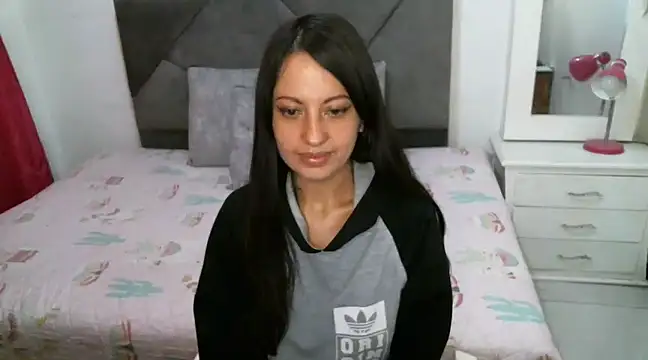 Taylormegan online show from 11, 3, 2025