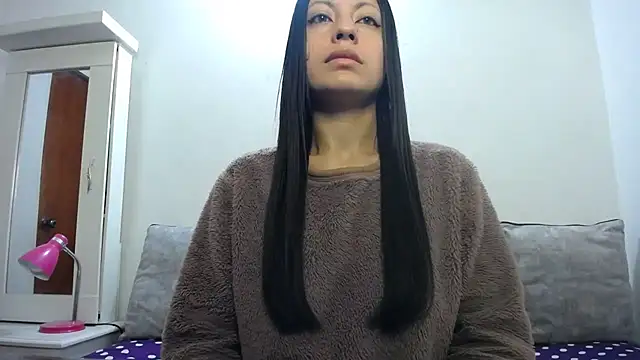 Taylormegan online show from 14, 10, 2025