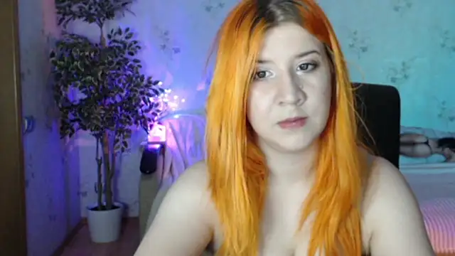 Snapshot of FunnySheila chatting on 13, 11, 2025 FunnySheila online show from 13, 11, 2025