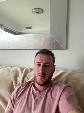 Londonlad818 online show from 10, 3, 2026