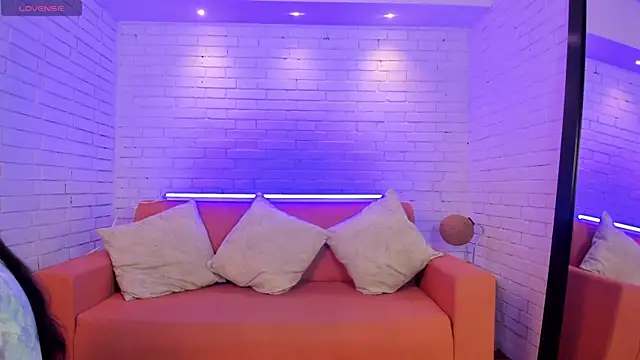 sofiapalacioss online show from 26, 11, 2025