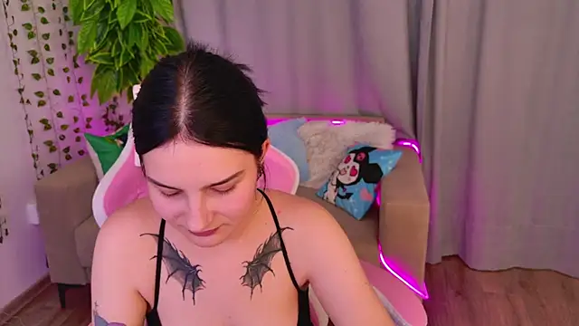 Angel Braun online show from 8, 9, 2025