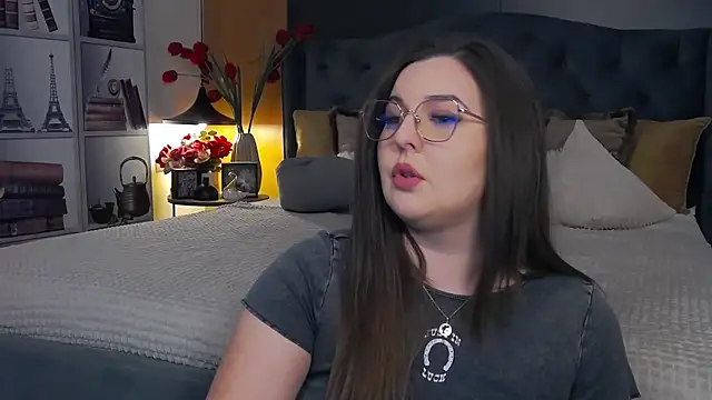 Snapshot of Mia_Swano chatting on 24, 11, 2025 Mia Swano online show from 24, 11, 2025