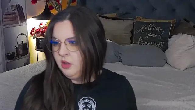 Snapshot of Mia_Swano chatting on 28, 11, 2025 Mia Swano online show from 28, 11, 2025