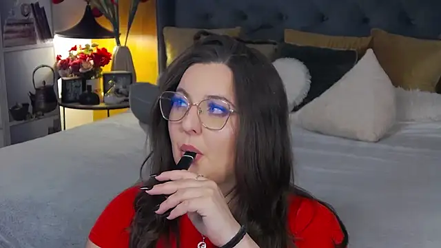 Snapshot of Mia_Swano chatting on 30, 11, 2025 Mia Swano online show from 30, 11, 2025