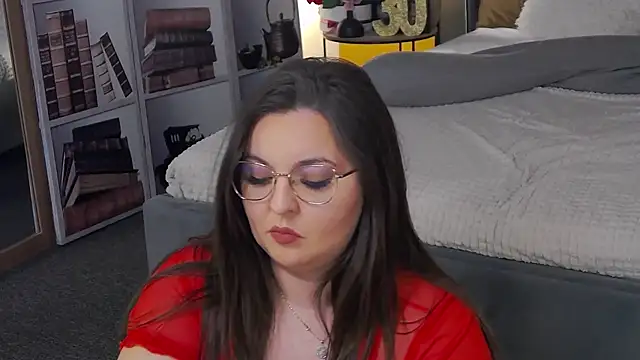 Mia Swano online show from 22, 12, 2025